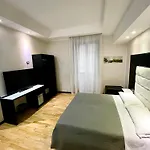 Il Paradiso Di Dante 4* Napels