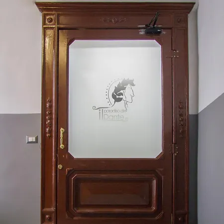 Il Paradiso Di Dante 4* Nápoly