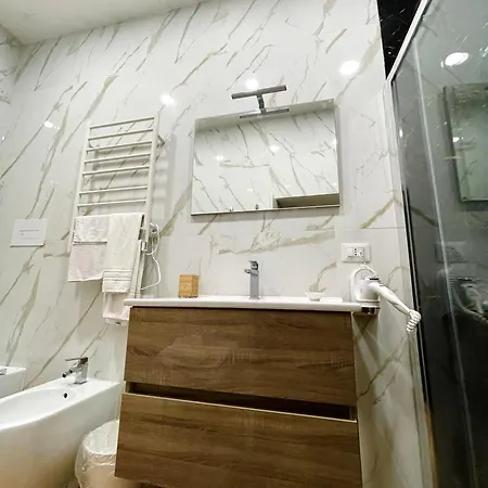 Il Paradiso Di Dante 4* Napoli